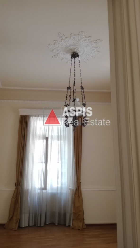 (For Rent) Commercial Office || Athens Center/Athens - 115 Sq.m, 1.250€ 