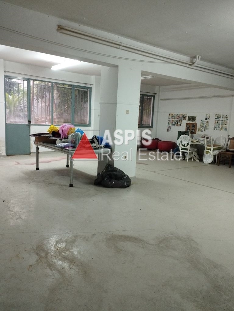 (For Sale) Commercial Small Industrial Area || Athens Center/Athens - 200 Sq.m, 140.000€ 